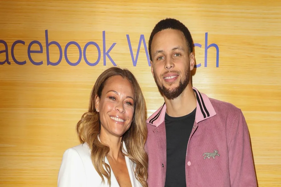Sonya Curry height