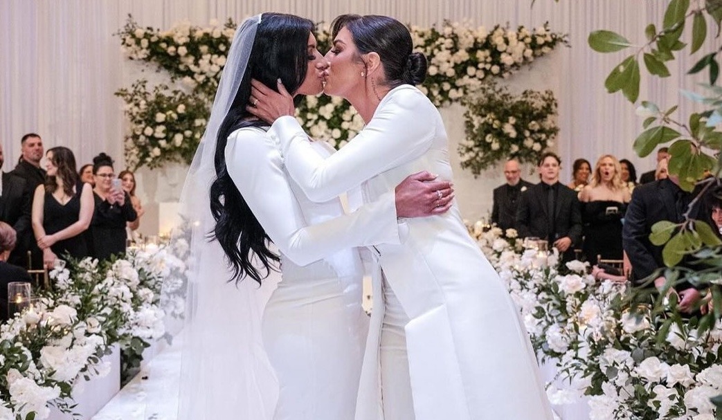 Sonya Deville Wife