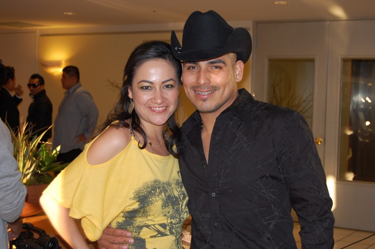 Espinoza Paz Wife