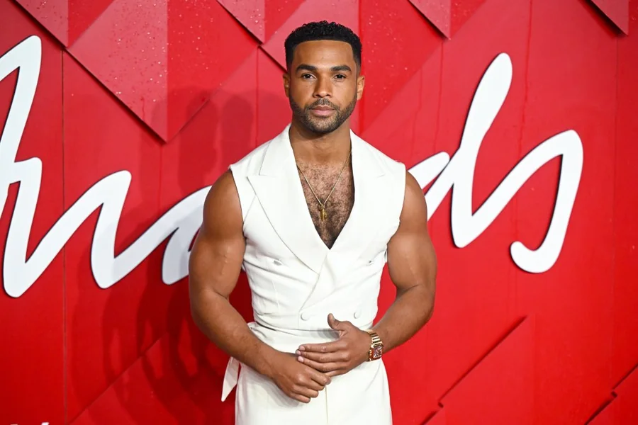 Lucien Laviscount Height