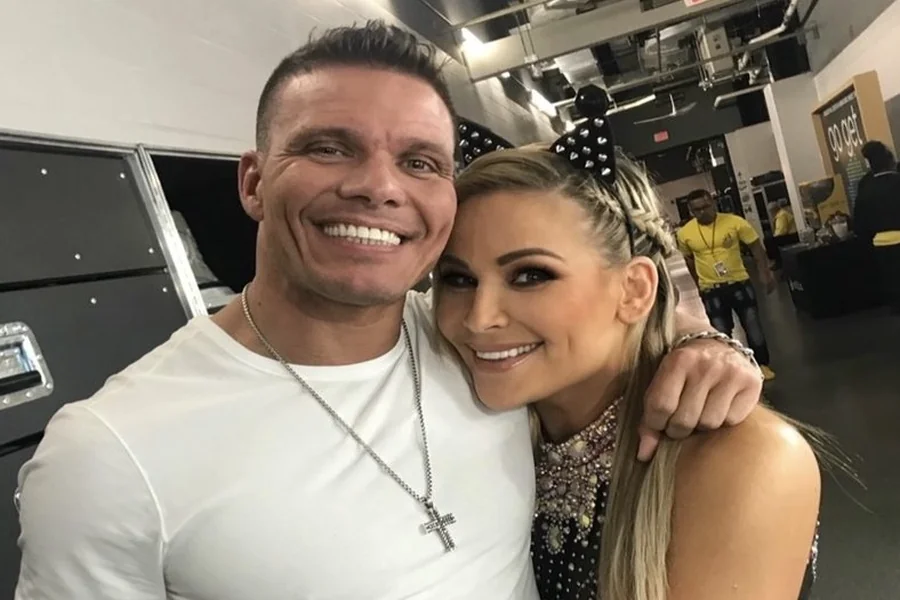 Natalya Neidhart Husband